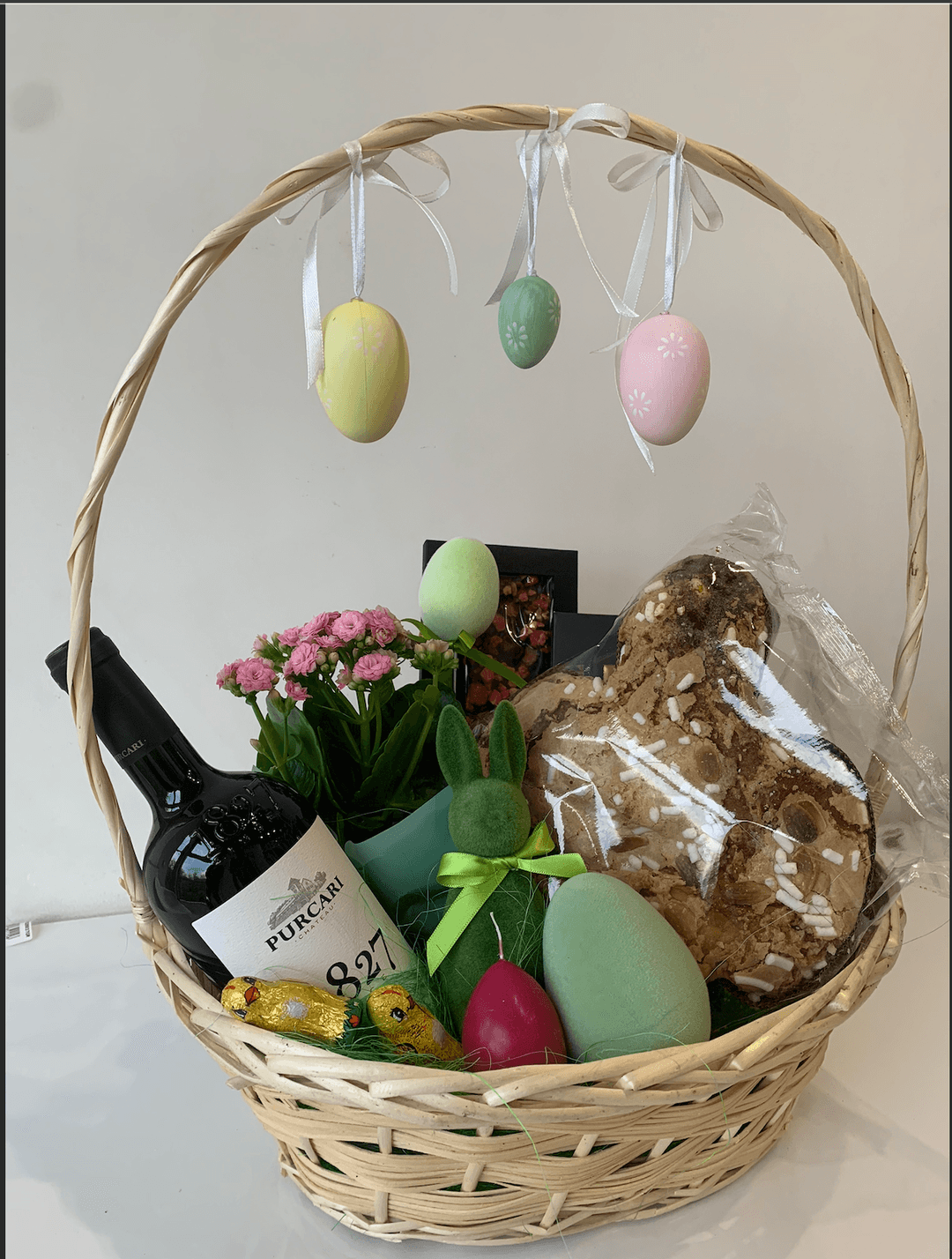 Coș cadou „EASTER BLOOM”